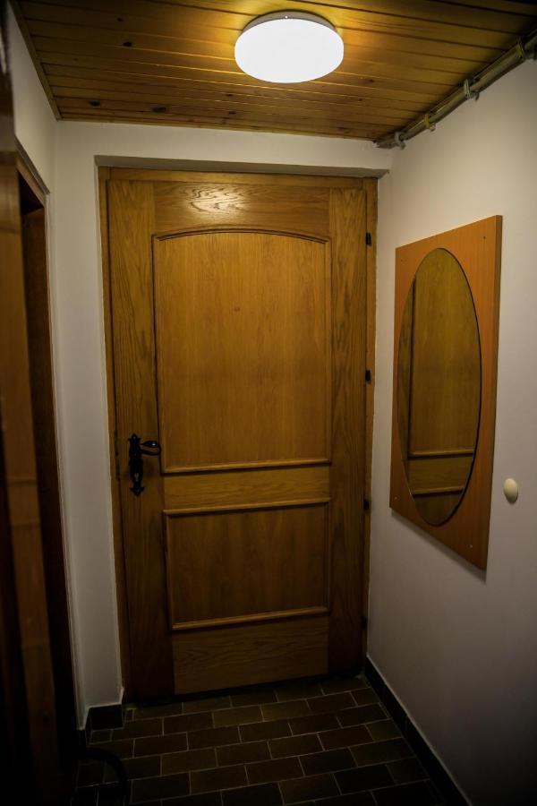 Kuca Za Odmor, Ferienhaus, Holiday Home Rugas Orahovica Exteriör bild