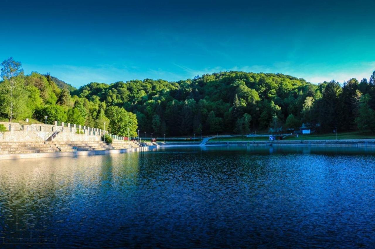 Kuca Za Odmor, Ferienhaus, Holiday Home Rugas Orahovica Exteriör bild